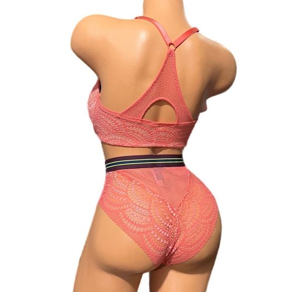 Victorias Secret set Very Sexy Push Up Padded lace bra & High Waist Cheeky panty - Picture 6 of 6